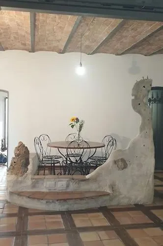 Casa Fiabesca A アパート スペルロンガ